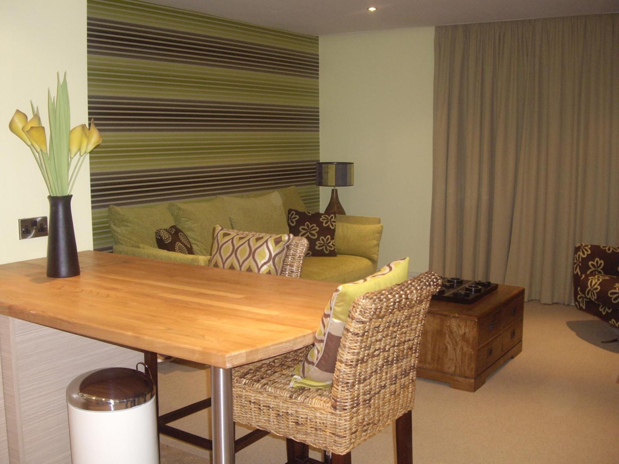 Portland Apartments Cheltenham Extérieur photo