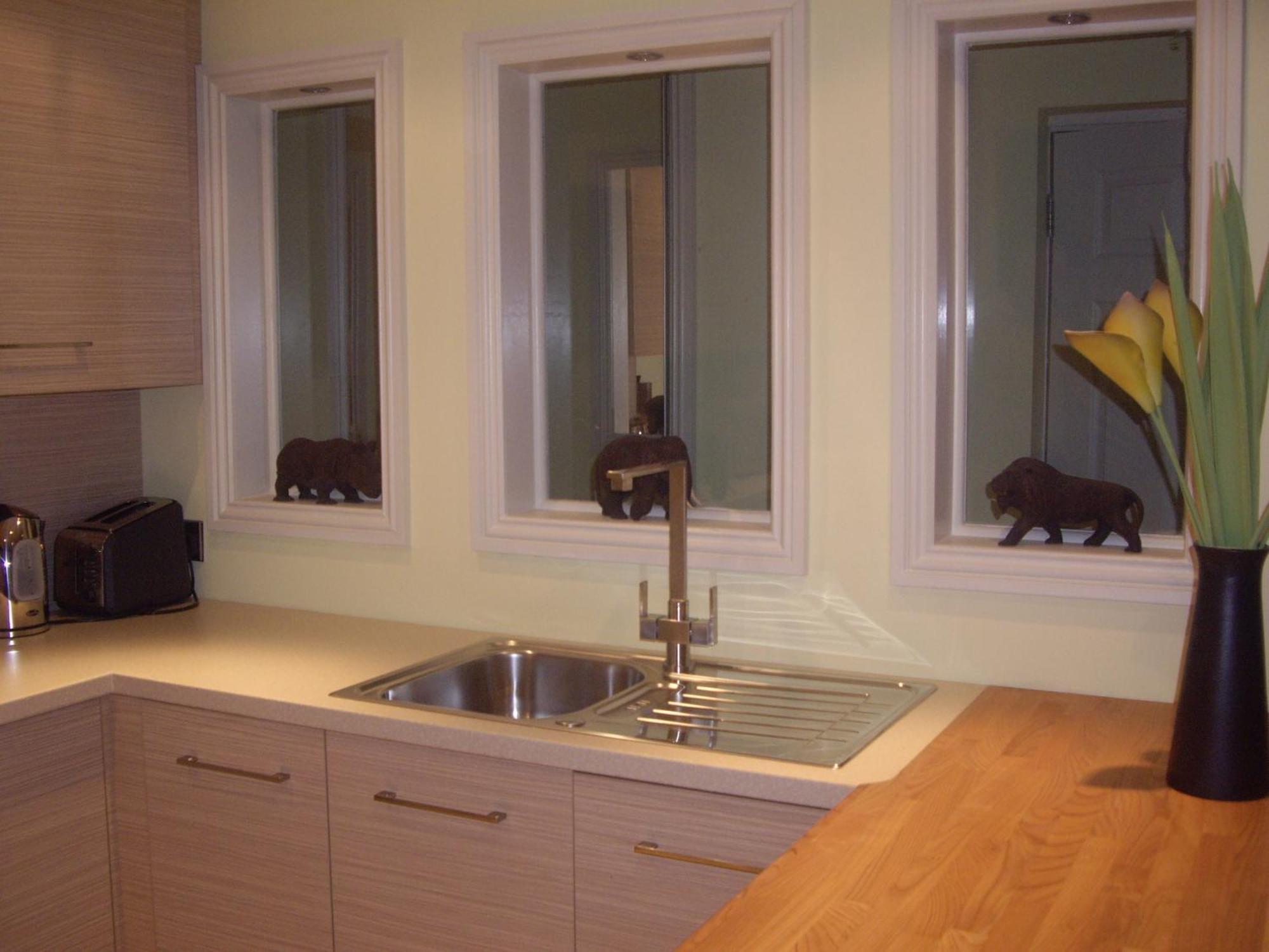Portland Apartments Cheltenham Extérieur photo