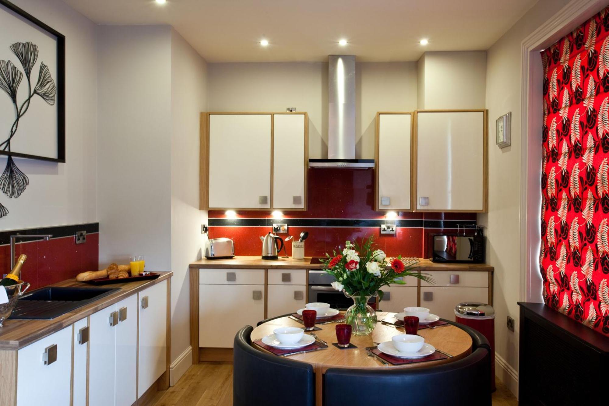 Portland Apartments Cheltenham Extérieur photo