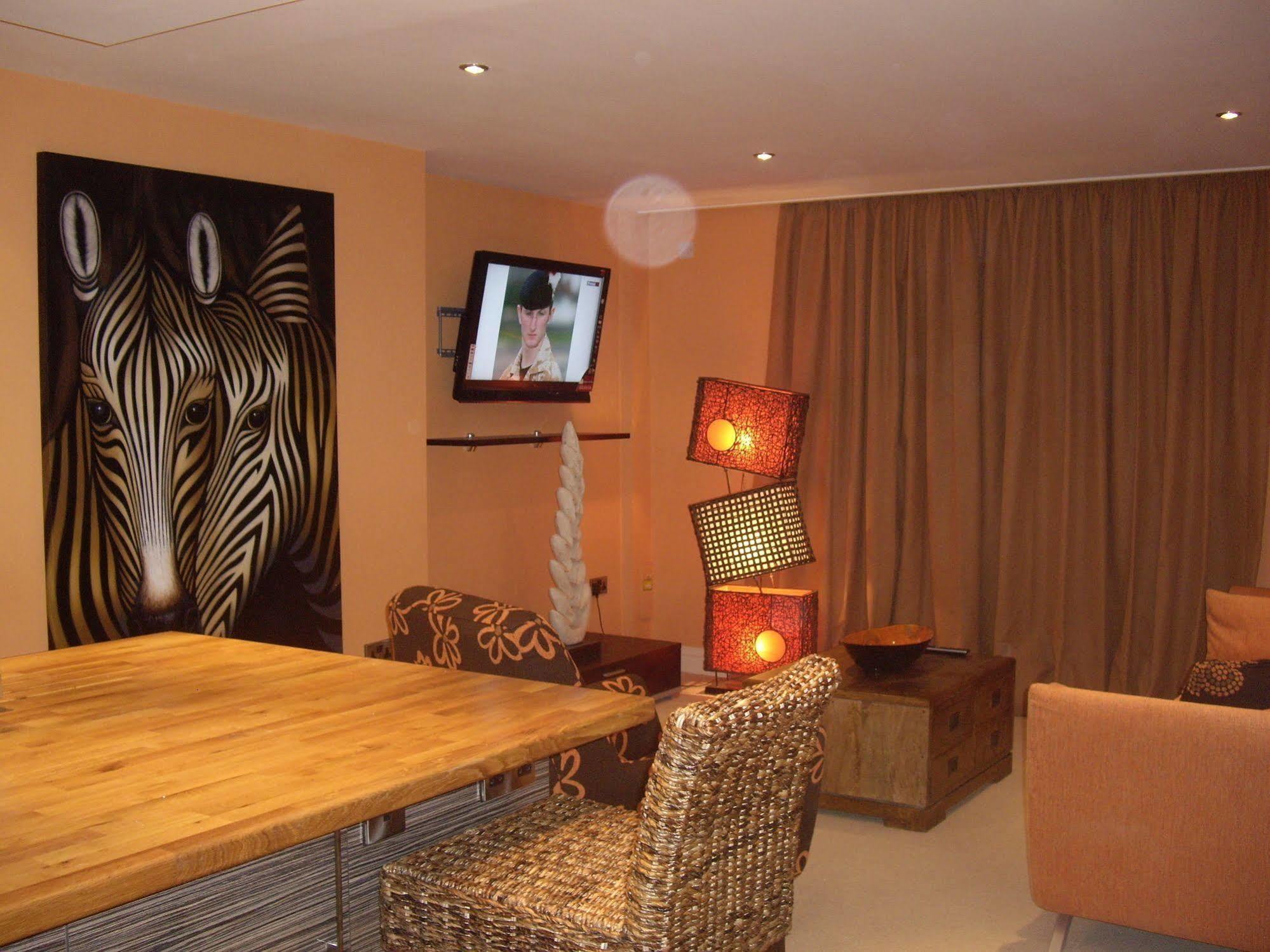 Portland Apartments Cheltenham Extérieur photo